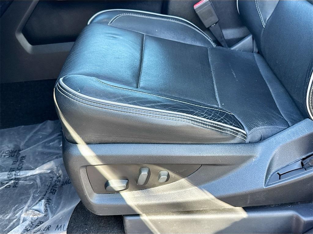 used 2018 Chevrolet Silverado 1500 car, priced at $27,100