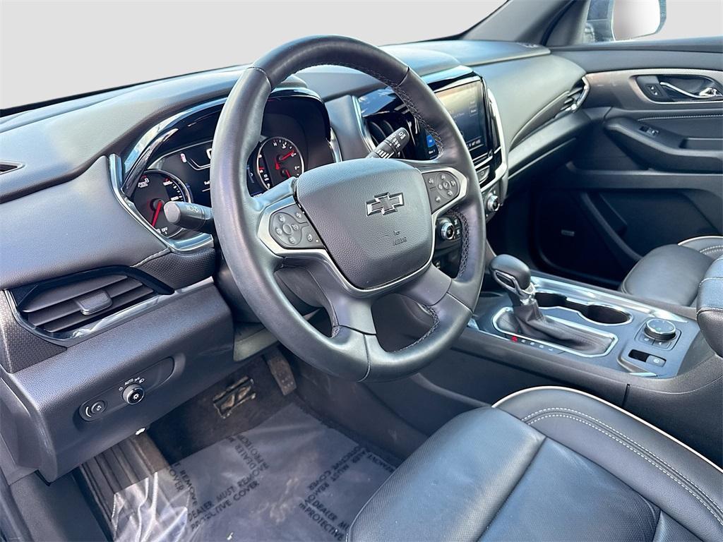 used 2023 Chevrolet Traverse car, priced at $35,800