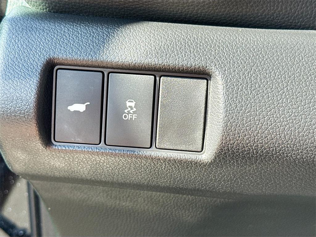 used 2023 Honda Pilot car, priced at $32,100