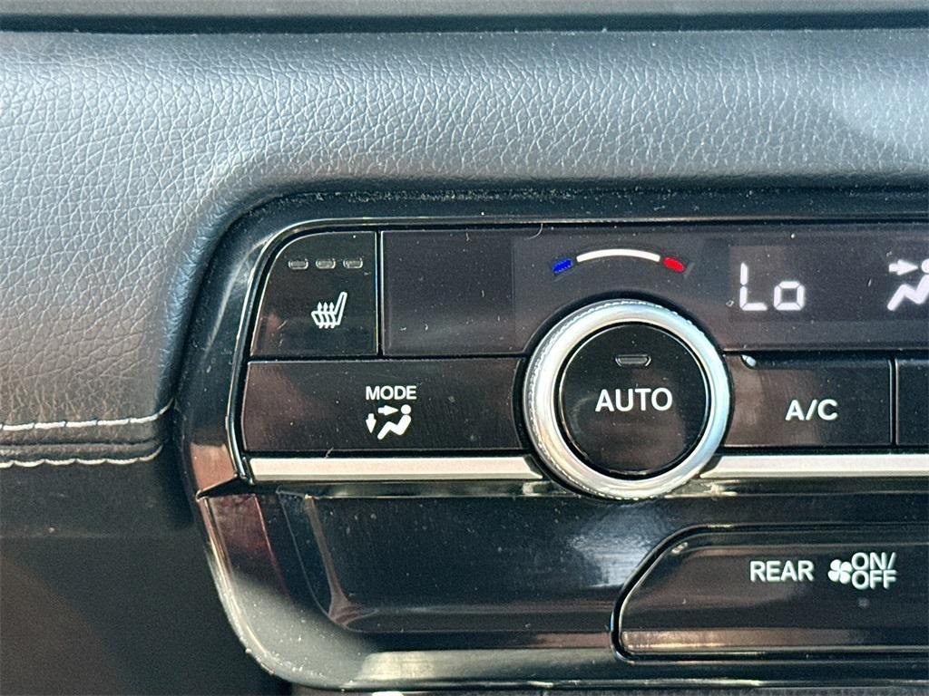 used 2023 Honda Pilot car, priced at $32,100