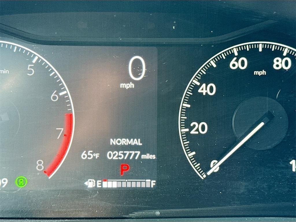 used 2023 Honda Pilot car, priced at $32,100