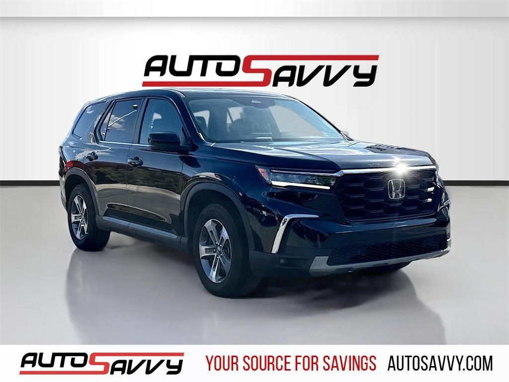 used 2023 Honda Pilot car, priced at $32,100