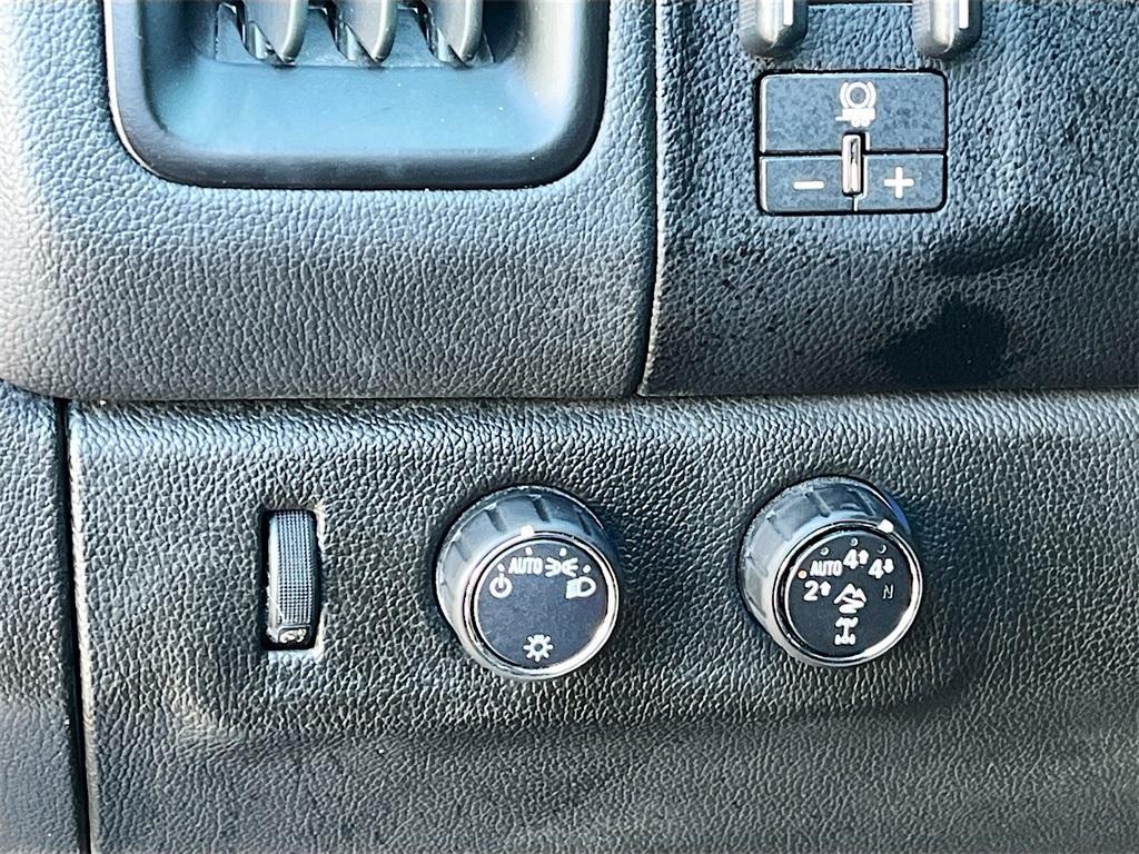 used 2022 Chevrolet Colorado car, priced at $33,200