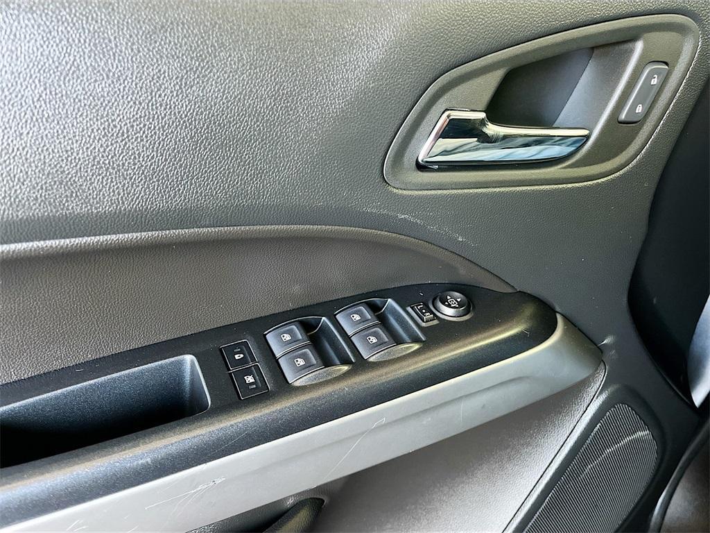 used 2022 Chevrolet Colorado car, priced at $32,400