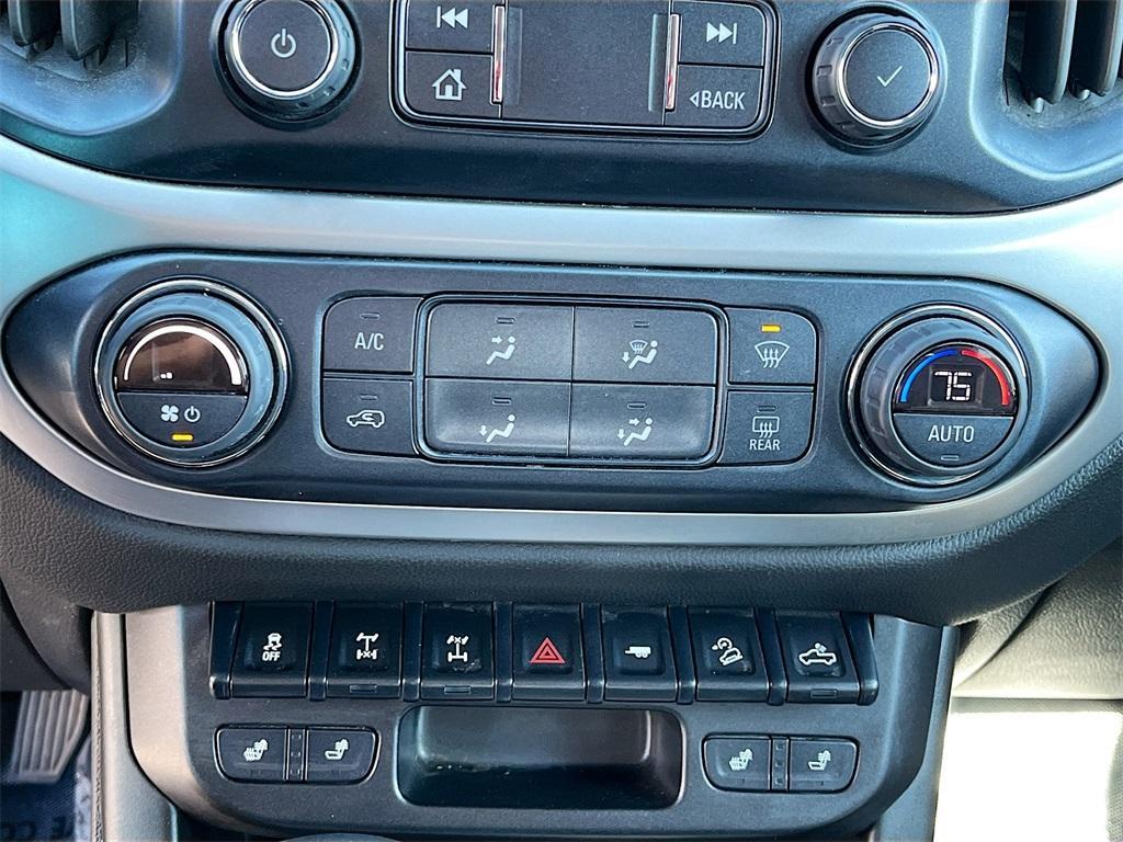 used 2022 Chevrolet Colorado car, priced at $33,200