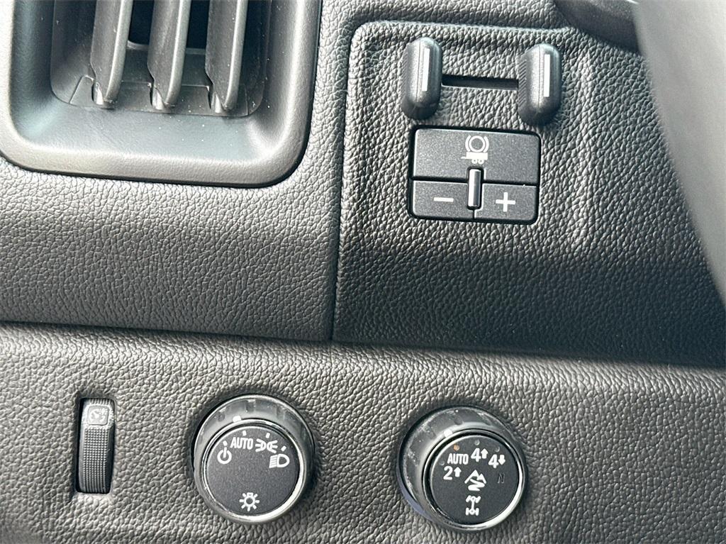 used 2021 Chevrolet Colorado car, priced at $35,000