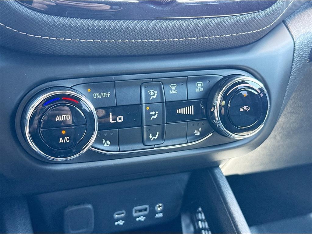 used 2023 Chevrolet TrailBlazer car, priced at $22,000