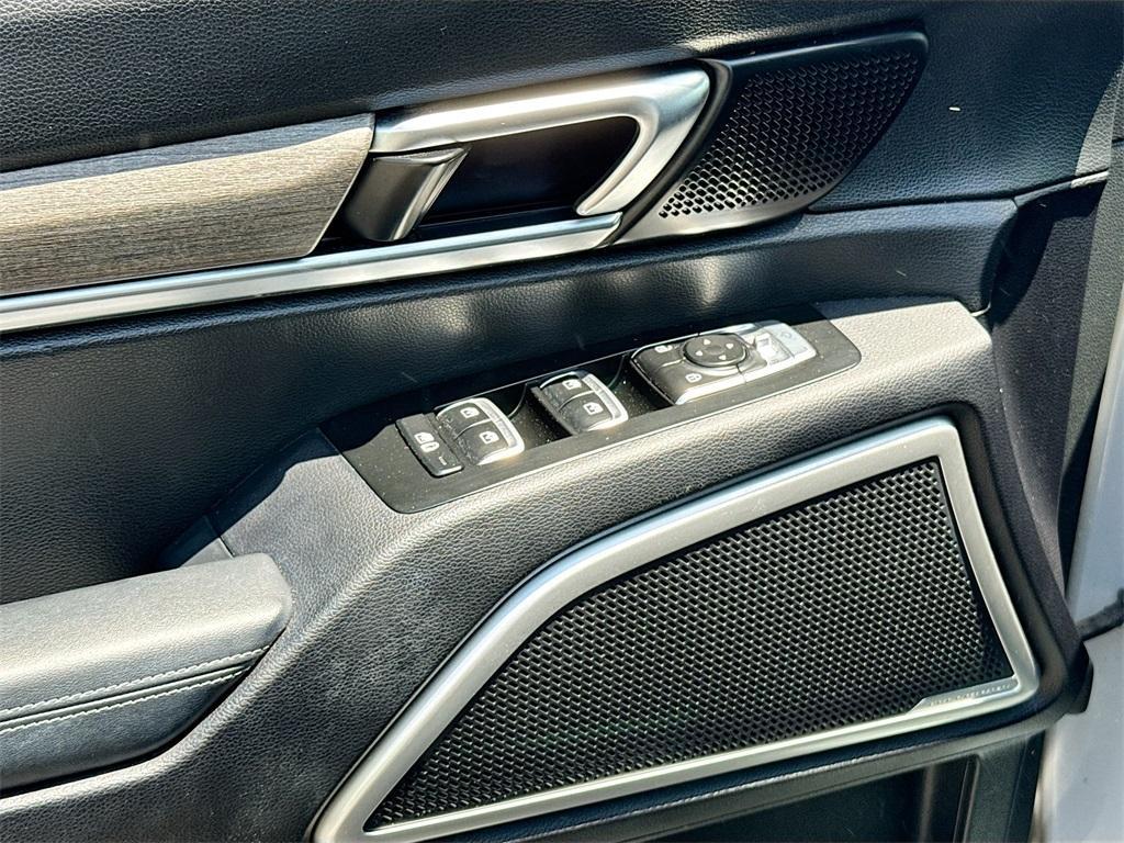 used 2022 Kia Telluride car, priced at $30,000