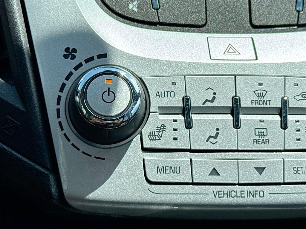 used 2016 Chevrolet Equinox car, priced at $8,800