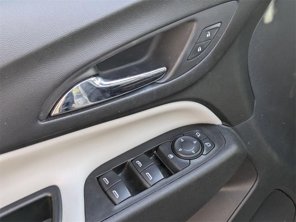 used 2021 Chevrolet Equinox car, priced at $16,000