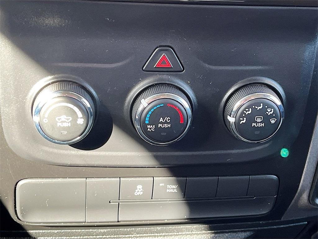 used 2019 Ram 1500 Classic car, priced at $19,100