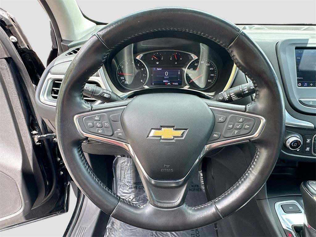 used 2021 Chevrolet Equinox car, priced at $18,000