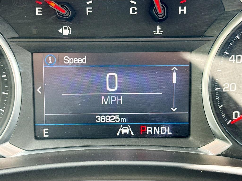 used 2021 Chevrolet Equinox car, priced at $18,000