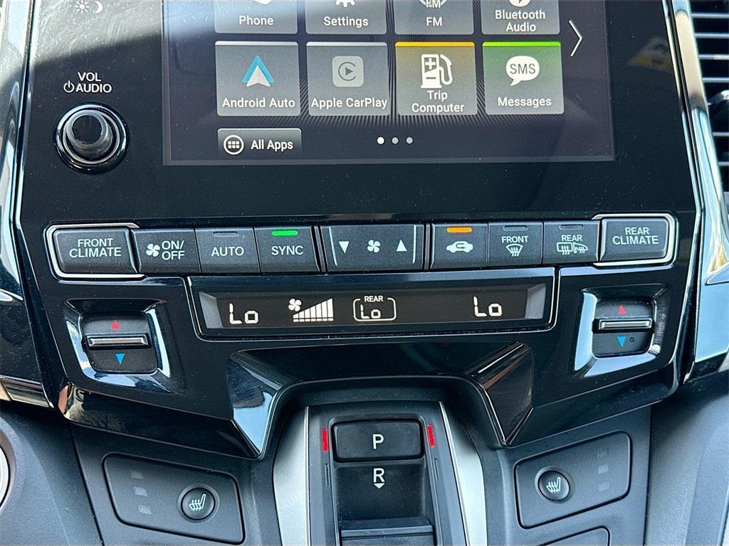 used 2023 Honda Odyssey car, priced at $28,000
