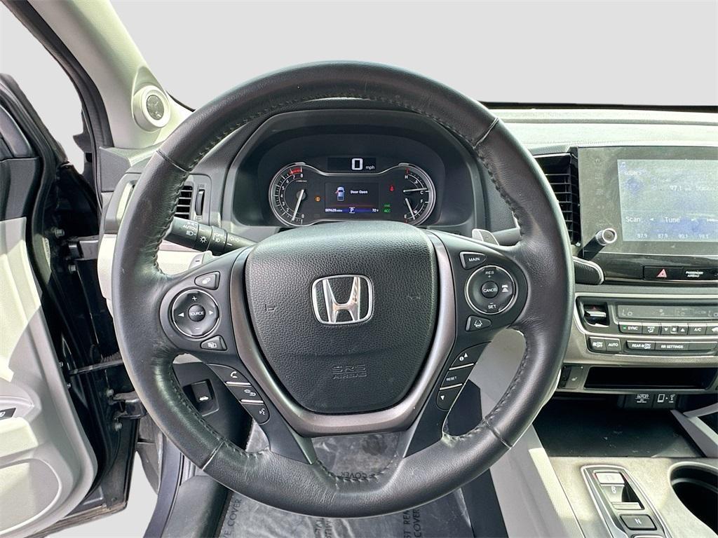 used 2023 Honda Ridgeline car, priced at $27,900