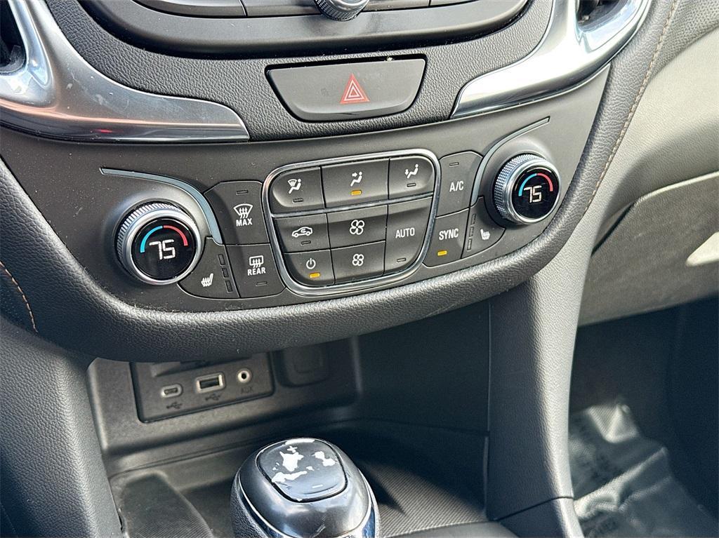 used 2021 Chevrolet Equinox car, priced at $21,200
