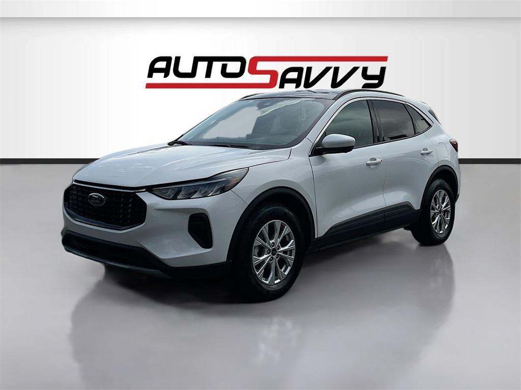 used 2023 Ford Escape car, priced at $19,300