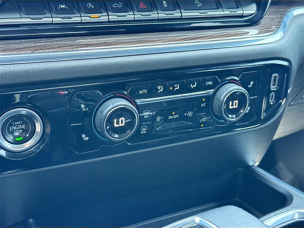 used 2024 Chevrolet Silverado 1500 car, priced at $42,700