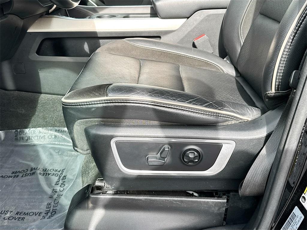used 2020 Ram 1500 car, priced at $33,000