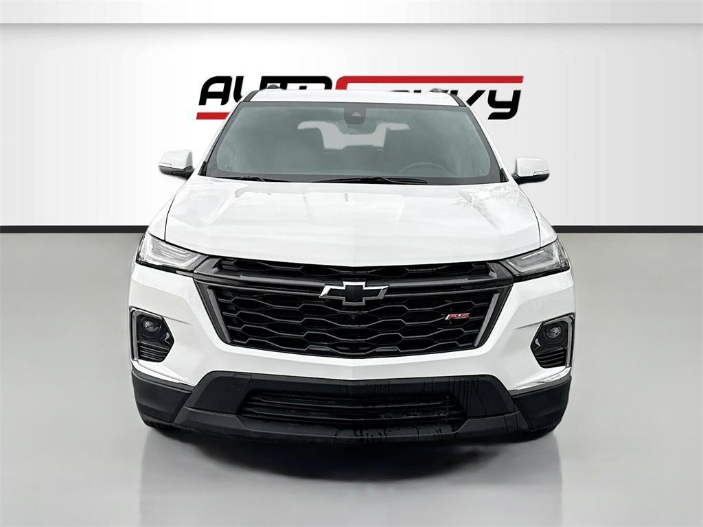 used 2022 Chevrolet Traverse car, priced at $30,800