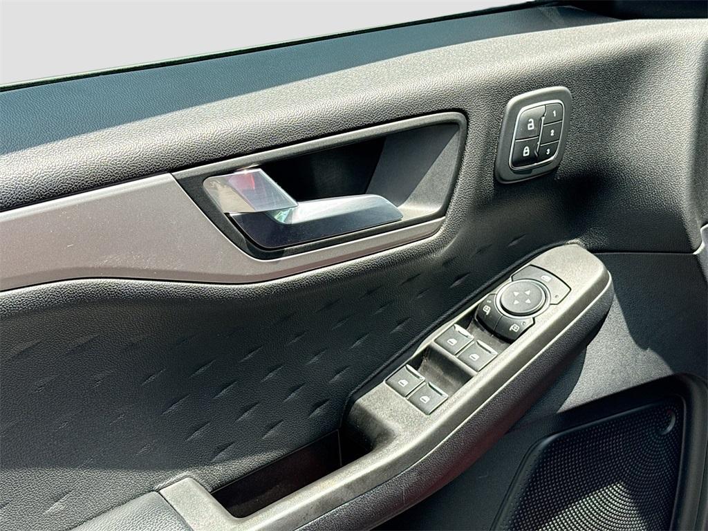 used 2020 Ford Escape car, priced at $15,600