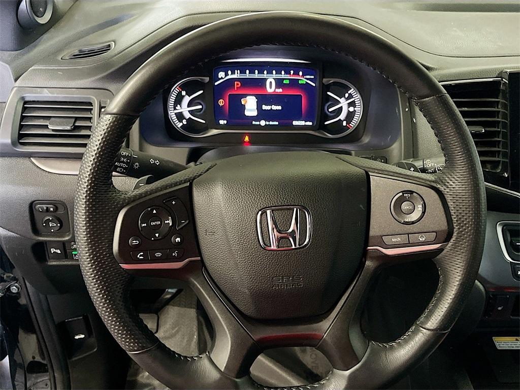 used 2023 Honda Passport car, priced at $27,400