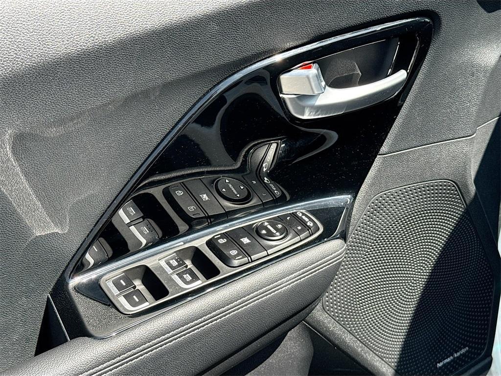 used 2022 Kia Niro car, priced at $21,000