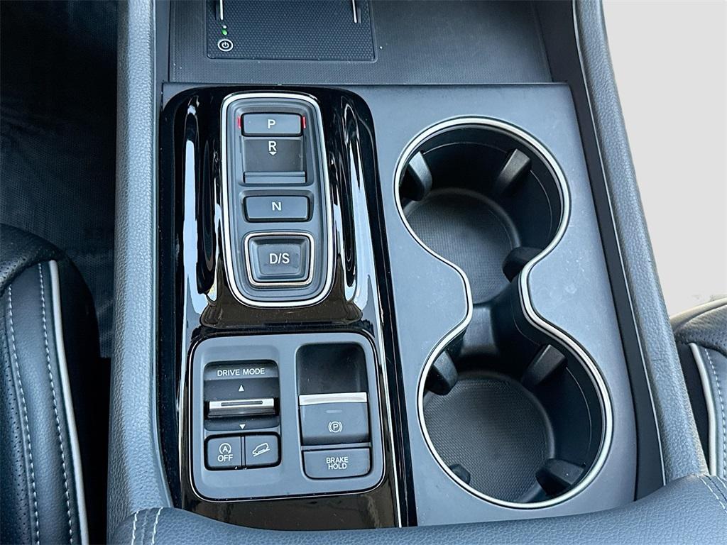 used 2023 Honda Pilot car, priced at $38,600