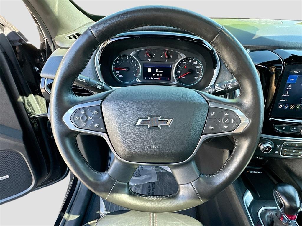 used 2022 Chevrolet Traverse car, priced at $28,700