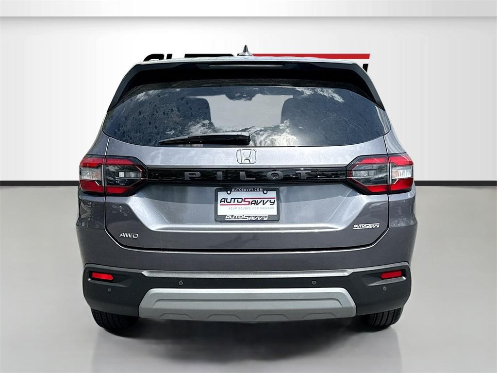 used 2024 Honda Pilot car, priced at $35,000
