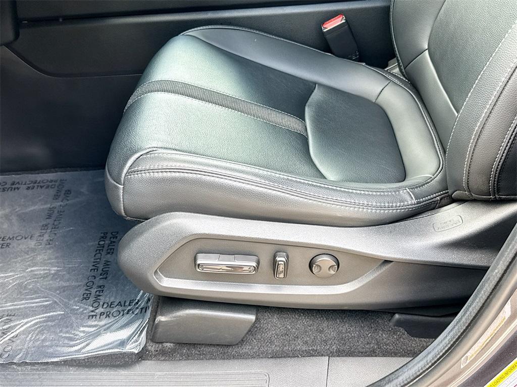 used 2024 Honda Pilot car, priced at $35,000