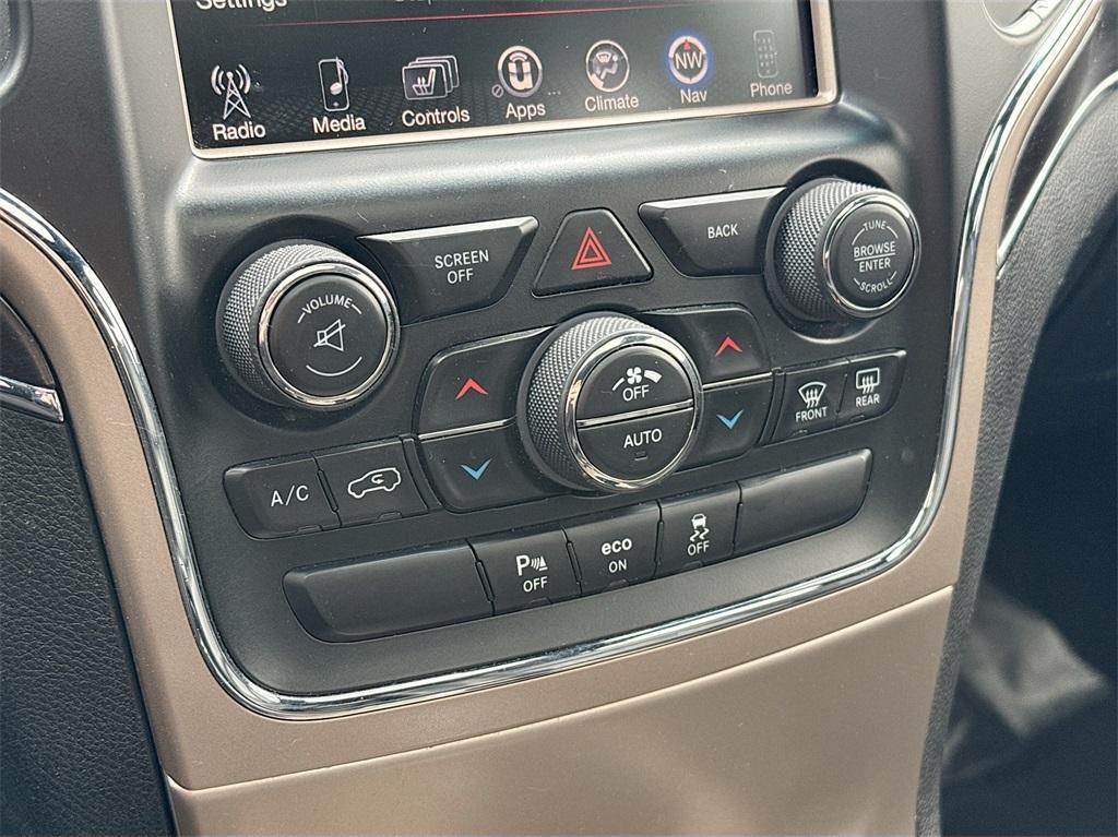 used 2014 Jeep Grand Cherokee car, priced at $11,000