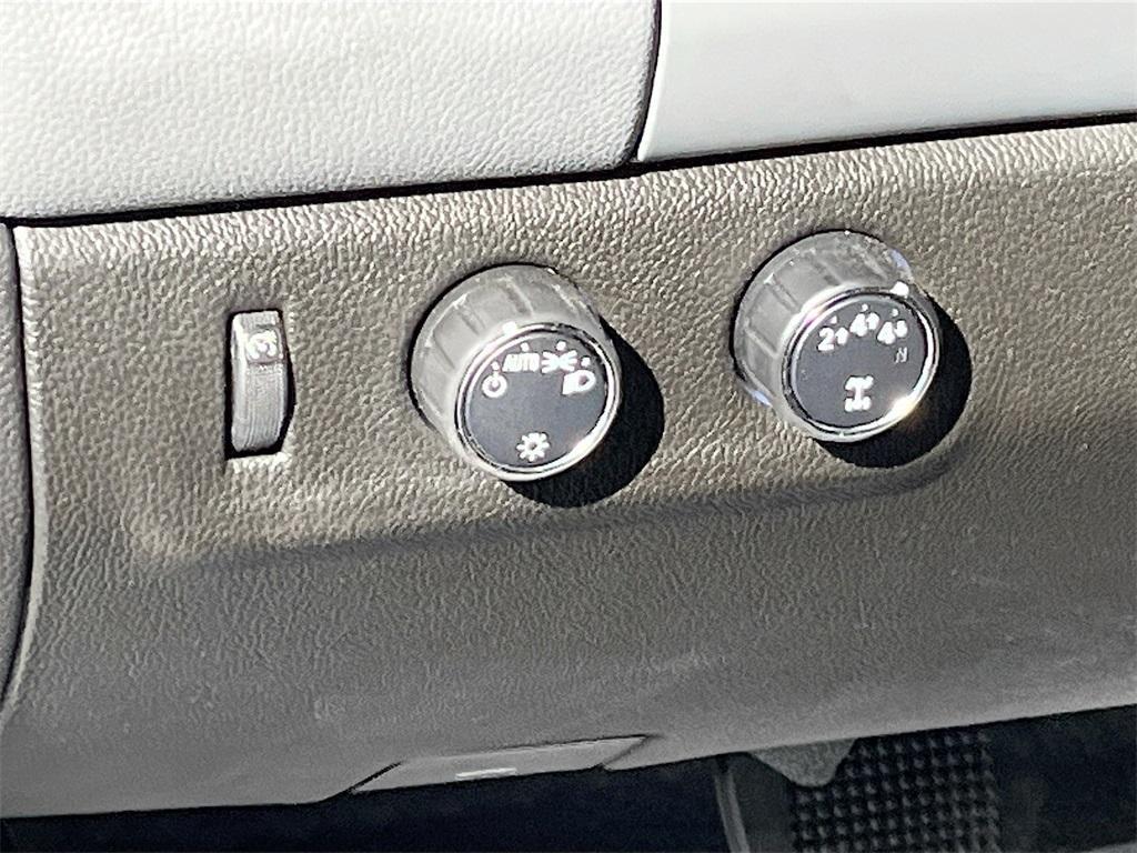 used 2022 Chevrolet Colorado car, priced at $25,000