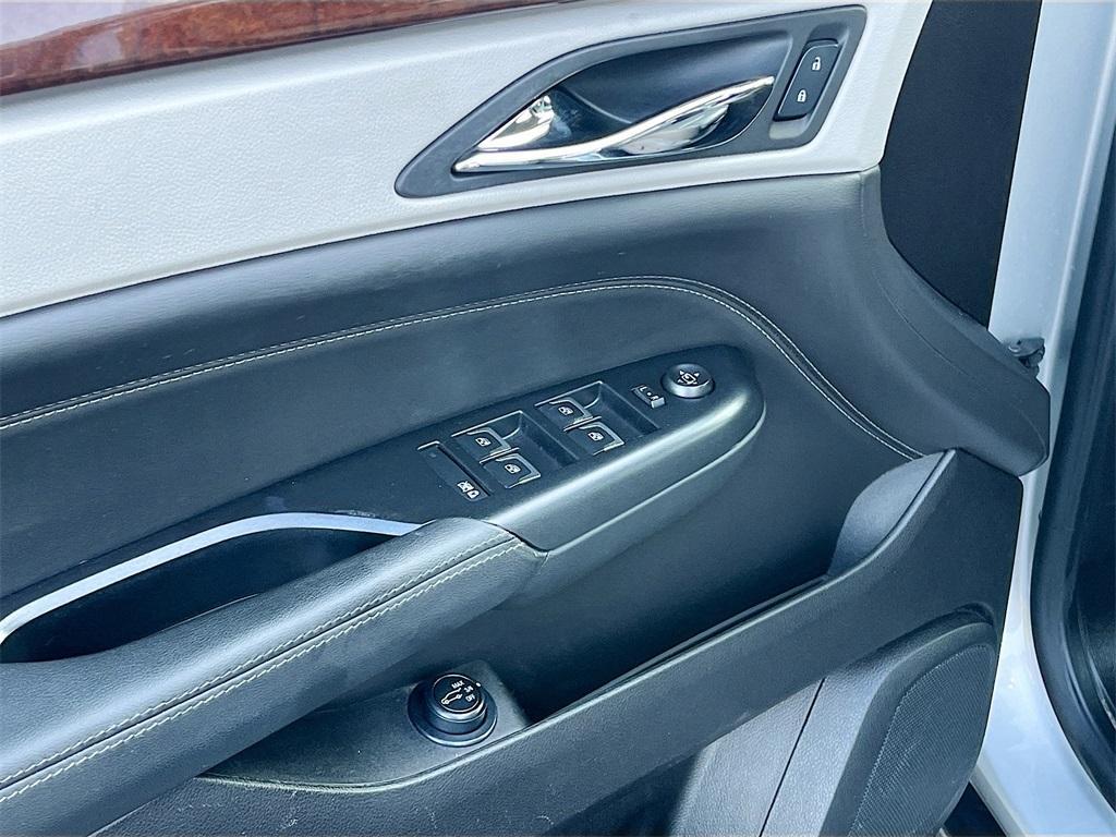 used 2016 Cadillac SRX car, priced at $11,300
