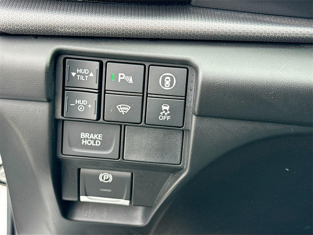 used 2023 Acura RDX car, priced at $35,000
