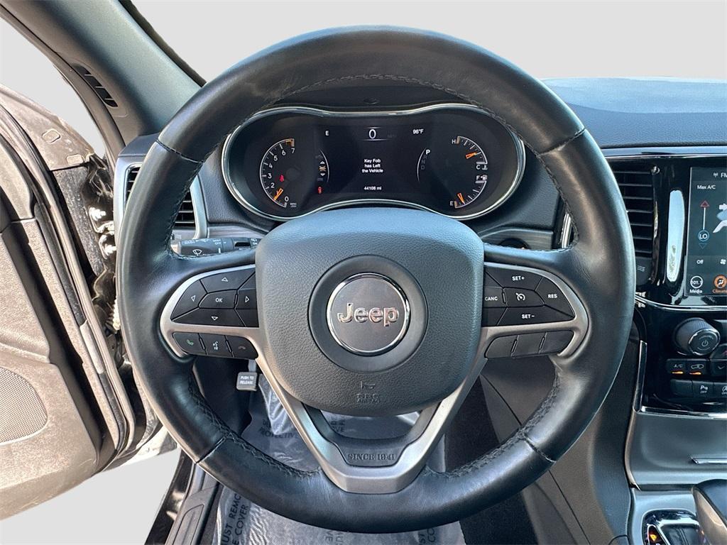 used 2022 Jeep Grand Cherokee WK car, priced at $23,600