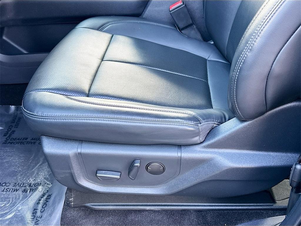 used 2022 Ford Expedition car, priced at $39,500