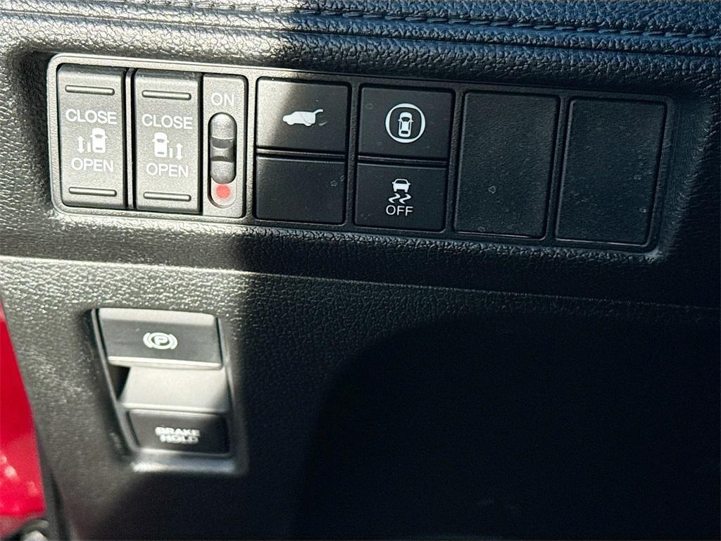 used 2023 Honda Odyssey car, priced at $31,200