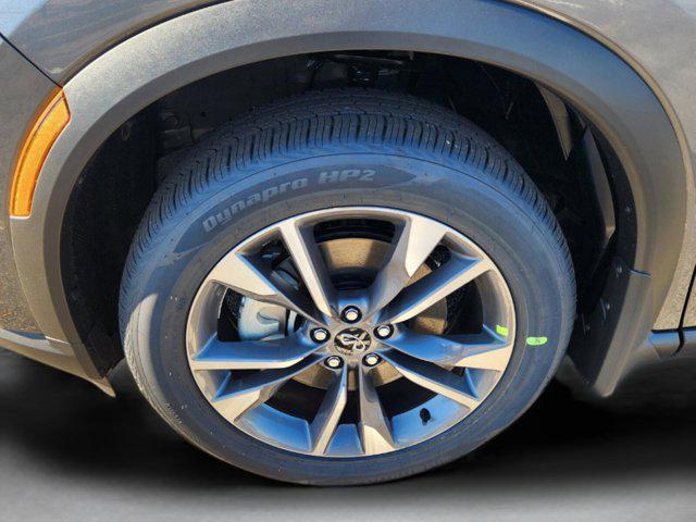 new 2025 INFINITI QX60 car, priced at $56,295