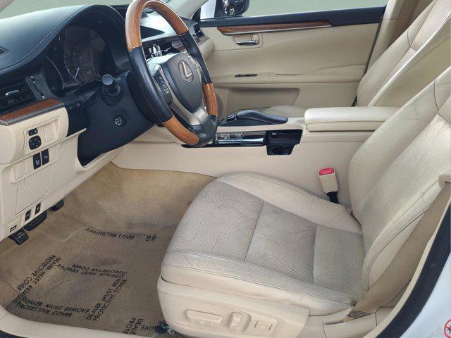 used 2013 Lexus ES 300h car, priced at $10,750