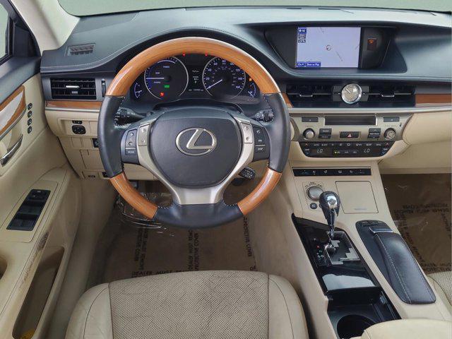 used 2013 Lexus ES 300h car, priced at $10,750