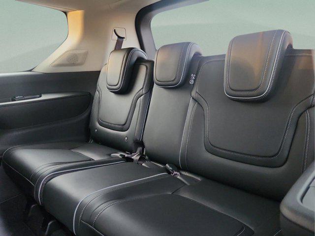 new 2026 INFINITI QX80 car, priced at $98,275