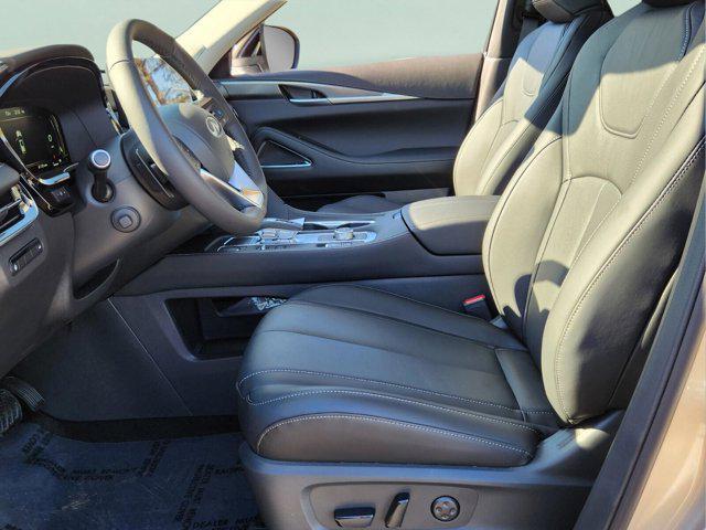 new 2025 INFINITI QX60 car, priced at $56,990