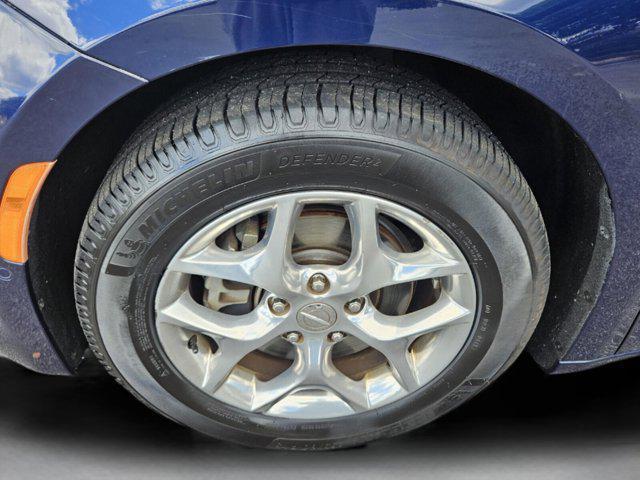 used 2018 Chrysler Pacifica car, priced at $15,892