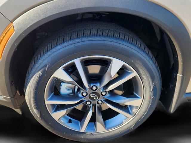 new 2025 INFINITI QX60 car, priced at $56,080