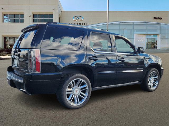 used 2014 Cadillac Escalade car, priced at $15,492