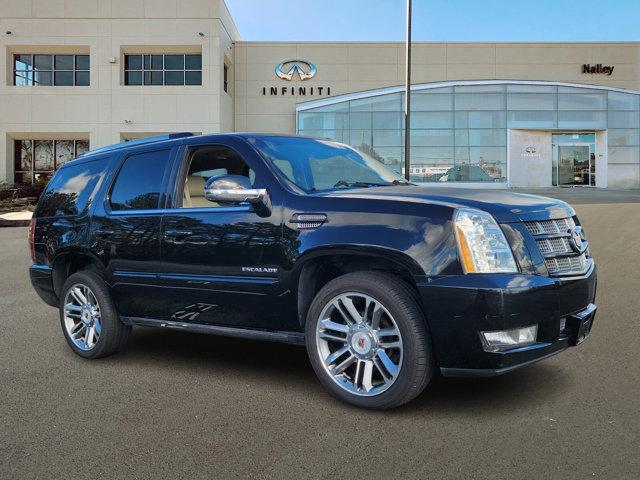 used 2014 Cadillac Escalade car, priced at $15,492