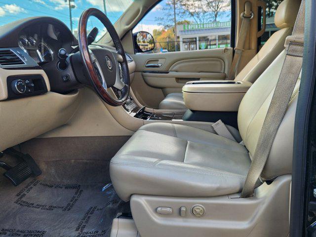 used 2014 Cadillac Escalade car, priced at $15,492