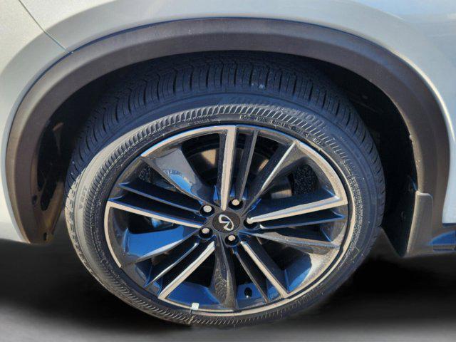 new 2025 INFINITI QX55 car, priced at $56,080