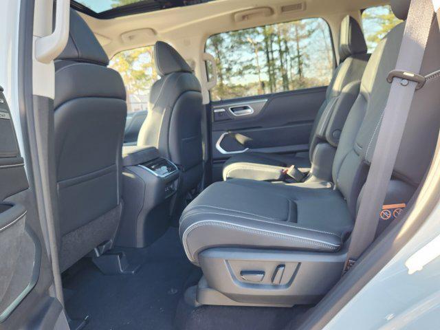 new 2025 INFINITI QX80 car, priced at $96,381